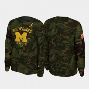 Wolverines For Men T-Shirt Camo Alumni Legend Long Sleeve 2019 Veterans Day 313808-787