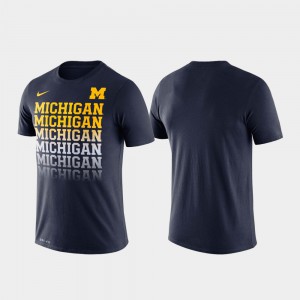 Michigan Wolverines Men T-Shirt Navy College Fade Performance 491934-375